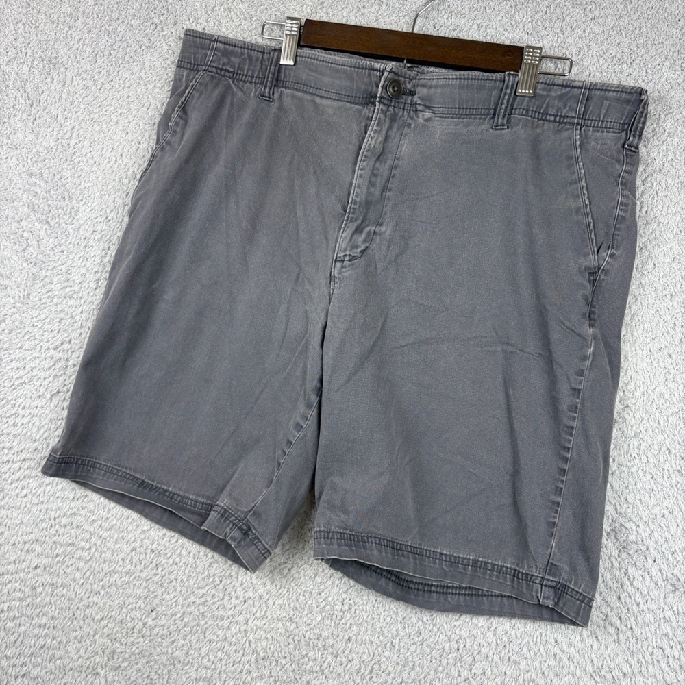 Lee Shorts Mens 38 Gray Extreme Comfort Flat Front Chino Stretch Casual Workwear
